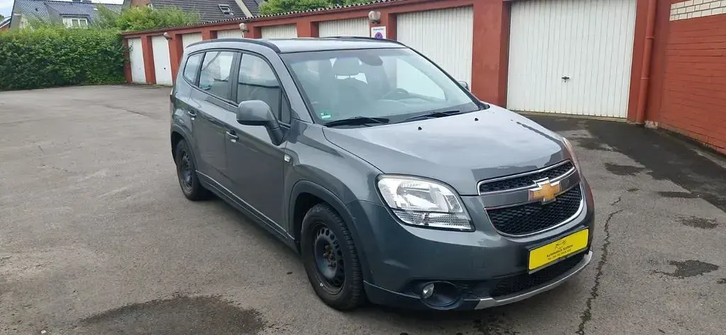Gebraucht Chevrolet Orlando LT 163 PS (119 kW) 2012 Grau Van / Kleinbus