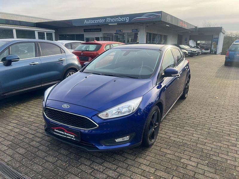 Blau Gebraucht 2018 Ford Focus Business Edition Limousine | 9.500 € (Fairer Preis) - Bild 1/4