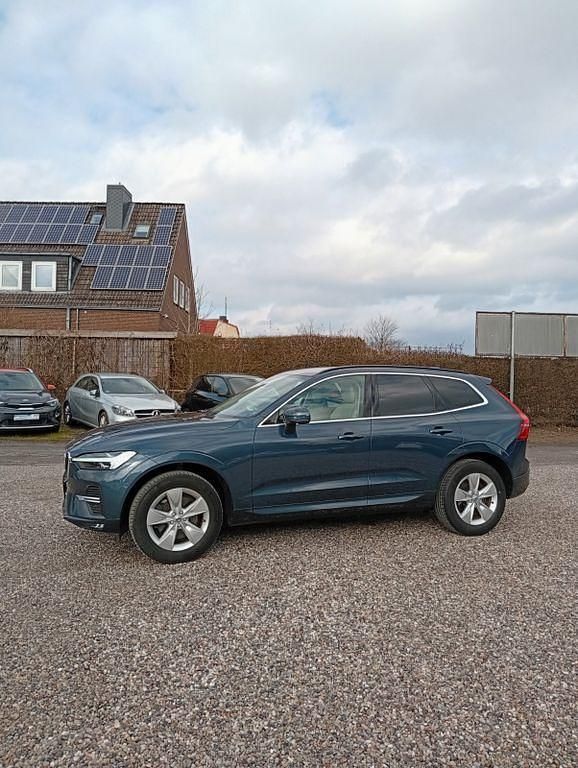 Gebraucht Volvo XC60 197 PS (144 kW) 2023 Blau SUV