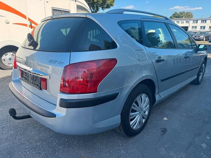 Gebraucht Peugeot 407 116 PS (85 kW) 2005 Silber Kombi