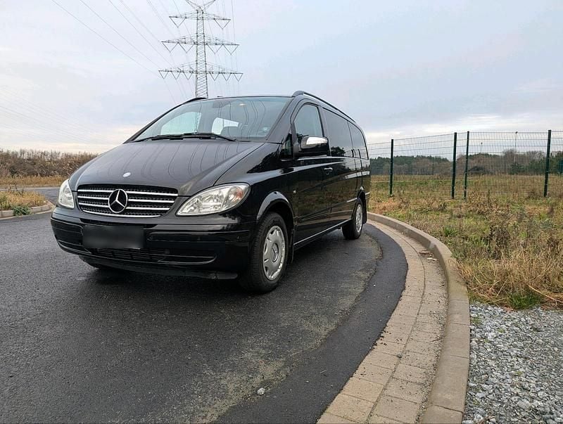 Gebraucht Mercedes Viano 204 PS (150 kW) 2010 Schwarz Van / Kleinbus