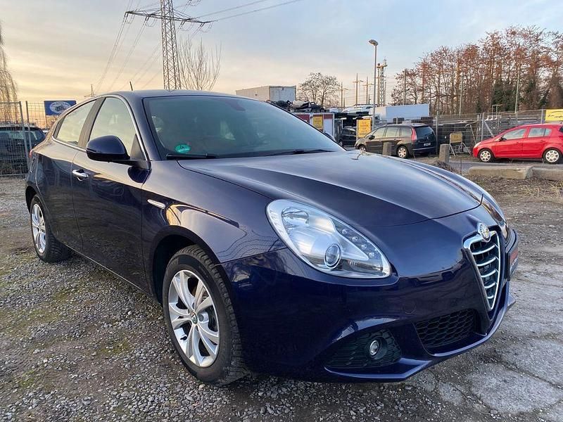 Gebraucht Alfa Romeo Giulietta Turismo 120 PS (88 kW) 2012 Limousine