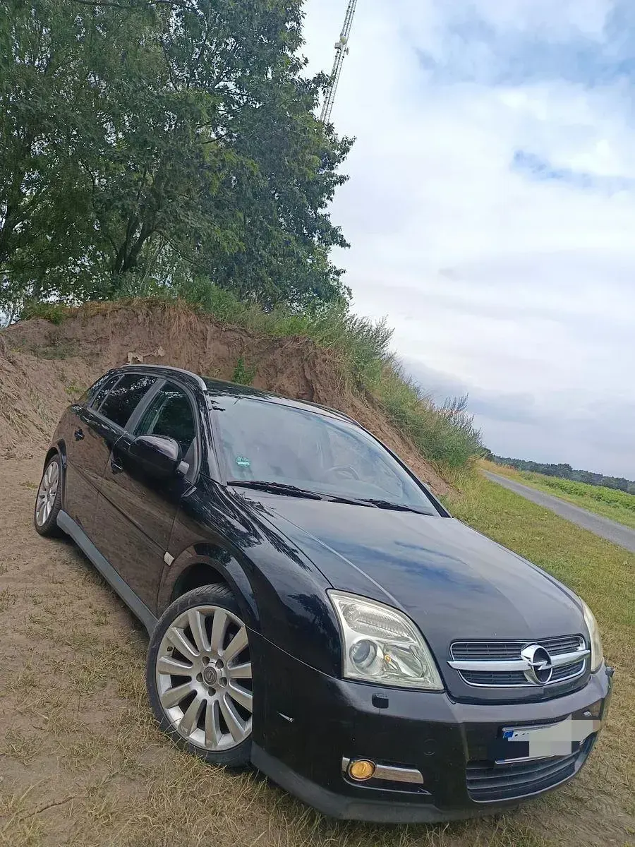 Gebraucht Opel Signum Sport 155 PS (114 kW) 2004 Schwarz Kleinwagen