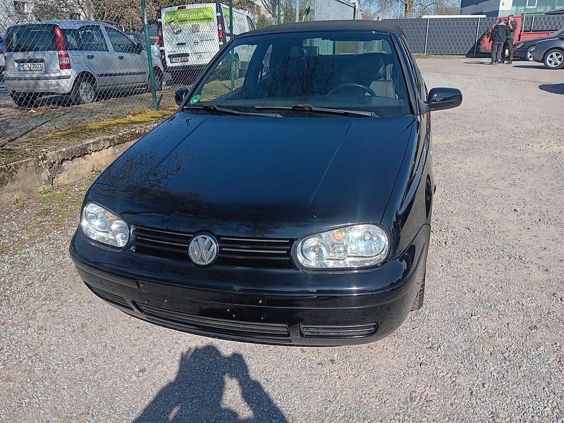 Schwarz Gebraucht 1999 VW Golf Cabriolet Cabrio | 1.440 € (Guter Preis) - Bild 1/4