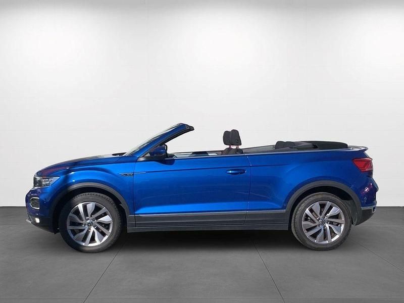 Gebraucht VW T-Roc Cabriolet Active 150 PS (110 kW) 2021 Blau Cabrio