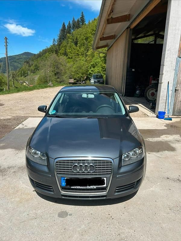 Second-hand Audi A3 102 CP (75 kW) 2007 Gri Hatchback