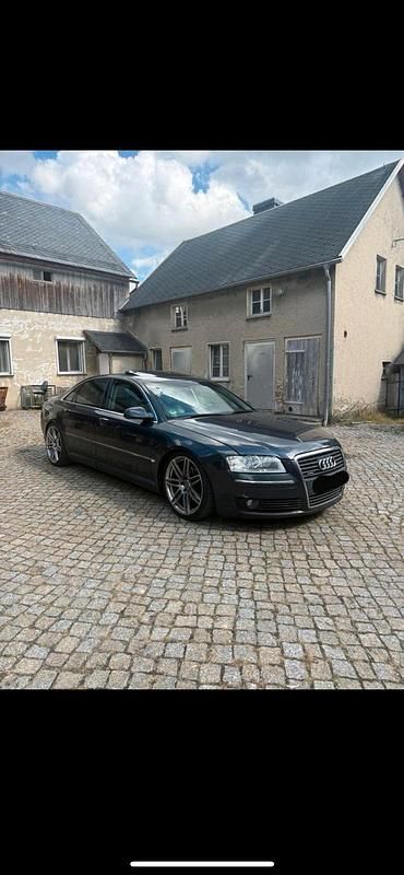 Grau Gebraucht 2007 Audi A8 Limousine | 4.950 € (Fairer Preis) - Bild 1/4