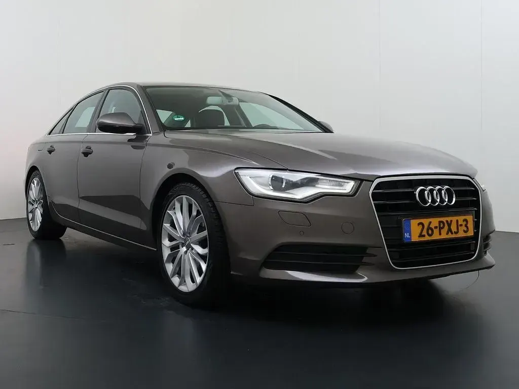 Gebraucht Audi A6 S-Line 204 PS (150 kW) 2011 Grau Limousine