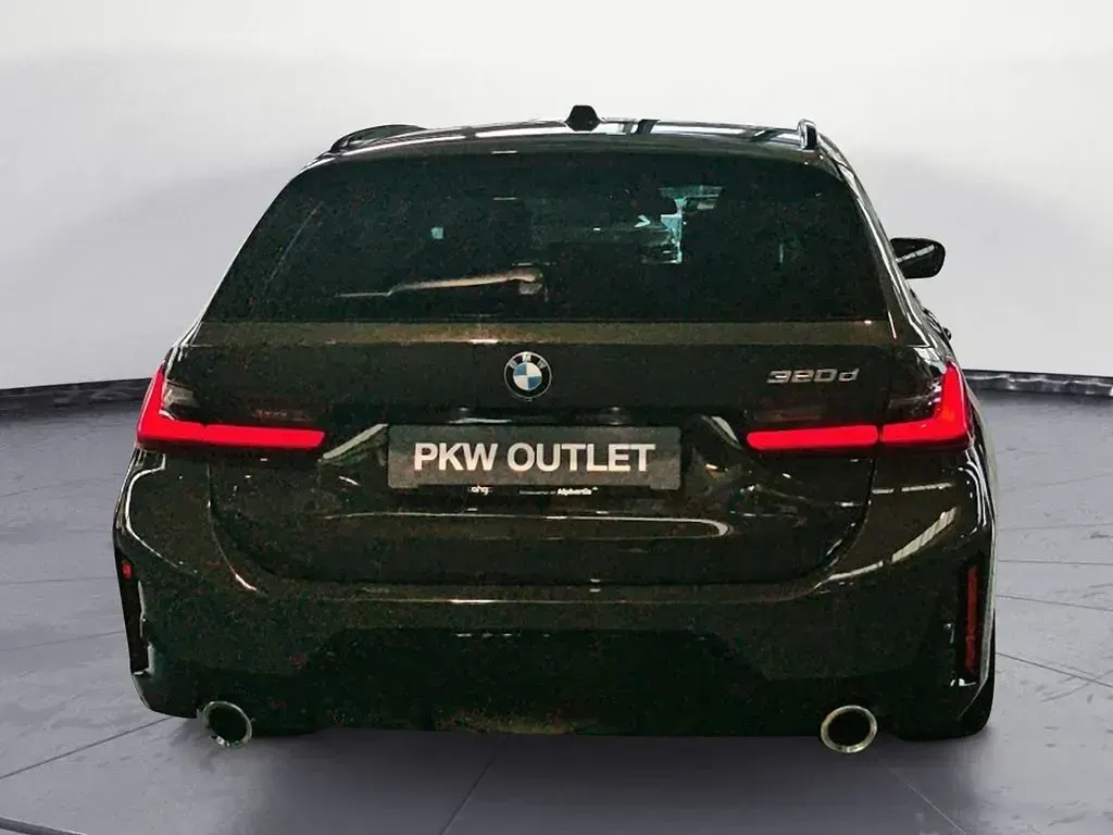 Gebraucht BMW 320 Performance 190 PS (139 kW) 2025 Grau Kombi