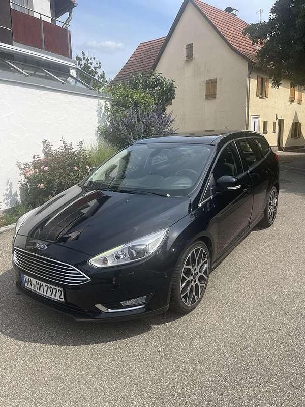 Gebraucht Ford Focus Titanium 150 PS (110 kW) 2018 Schwarz Kombi