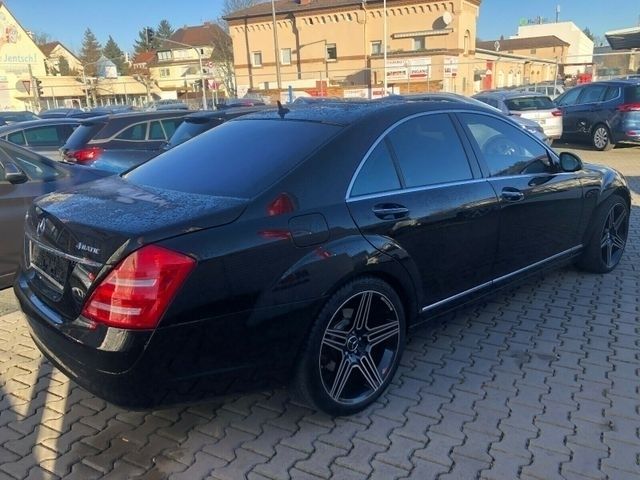 Gebraucht Mercedes S500 AMG 388 PS (285 kW) 2007 Schwarz metallic Limousine