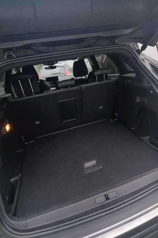 Gebraucht Peugeot 3008 131 PS (96 kW) 2022 Grau SUV