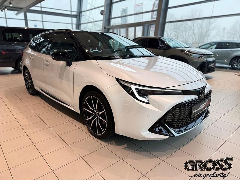 Neu Toyota Corolla Sport 196 PS (144 kW) 2025 Weiss Kombi