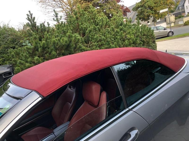 Silber Gebraucht 2013 Mercedes E220 Cabrio | 14.200 € (Fairer Preis) - Bild 1/4