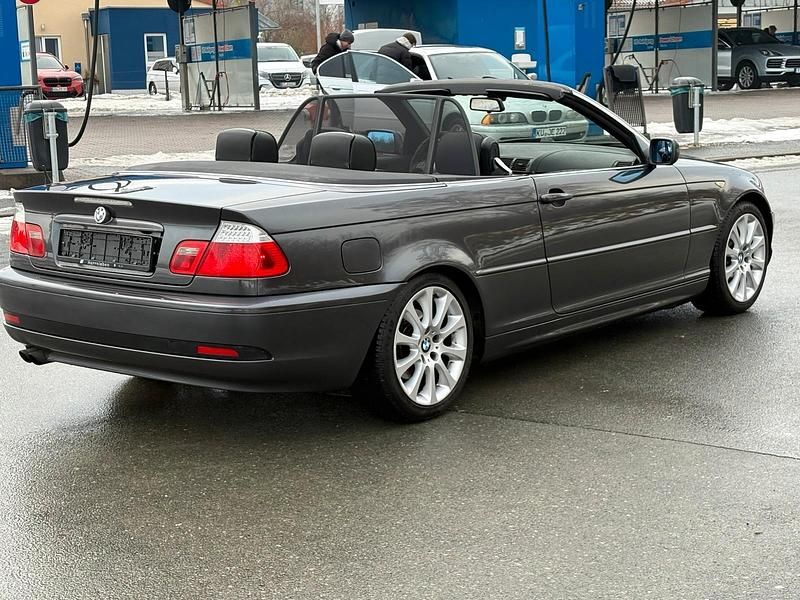 Gebraucht BMW 320 Cabriolet Exclusive 170 PS (125 kW) 2005 Grau Cabrio