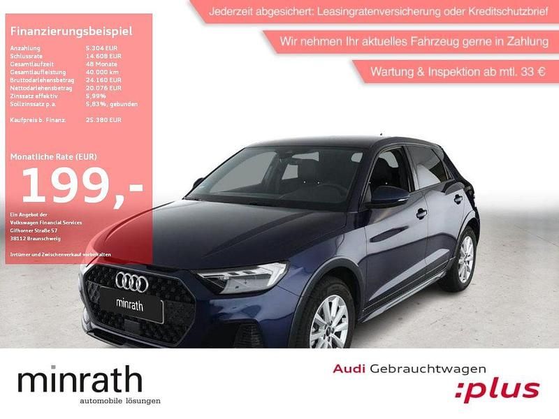Blau Gebraucht 2025 Audi A1 Basis Limousine | 25.130 € (Guter Preis) - Bild 1/4