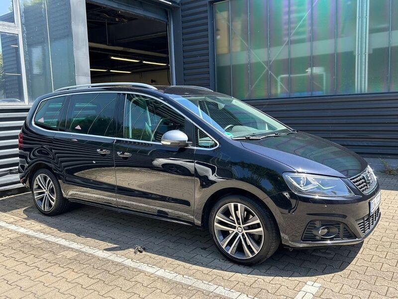 Schwarz Gebraucht 2019 Seat Alhambra FR-Line Van / Kleinbus | 26.000 € (Guter Preis) - Bild 1/4