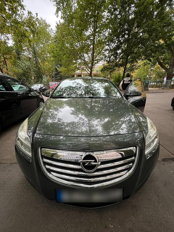 Second-hand Opel Insignia 2009 Verde Berlinǎ