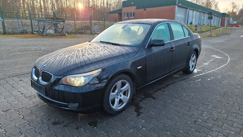 Gebraucht BMW 525 218 PS (160 kW) 2009 Schwarz Limousine
