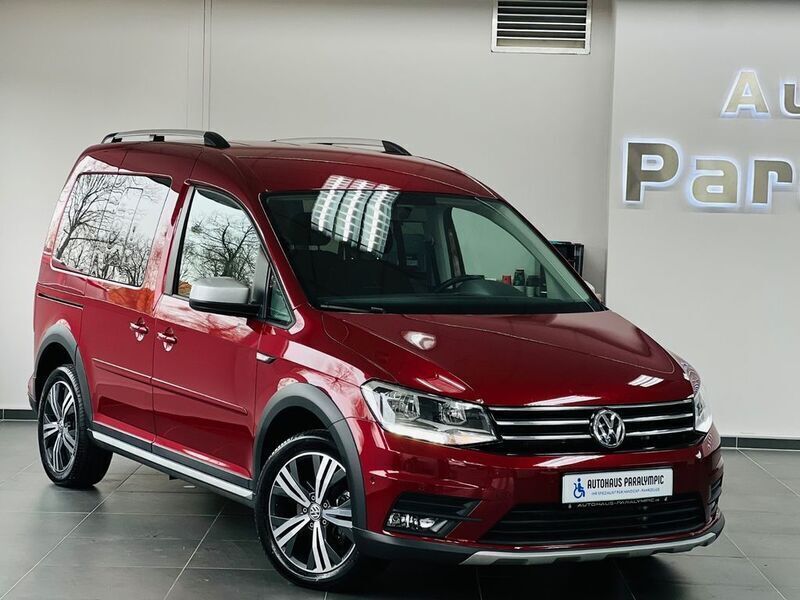 Gebraucht VW Caddy 102 PS (75 kW) 2020 Rot Van / Kleinbus