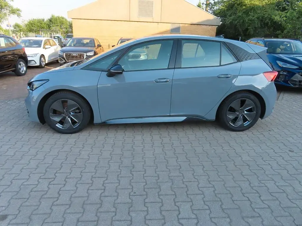 Gebraucht Cupra Born 150 kW (204 PS) 2024 Grau Kleinwagen