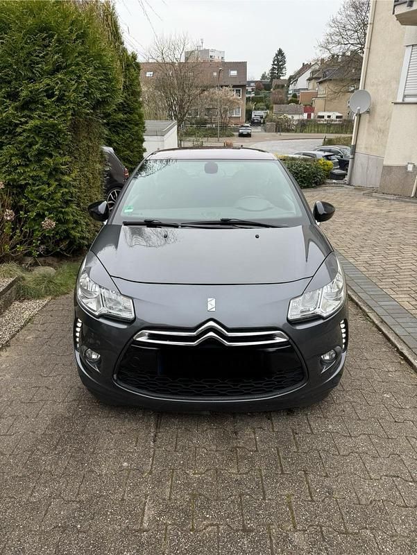 Gebraucht Citroën DS3 120 PS (88 kW) 2013 Grau Kleinwagen