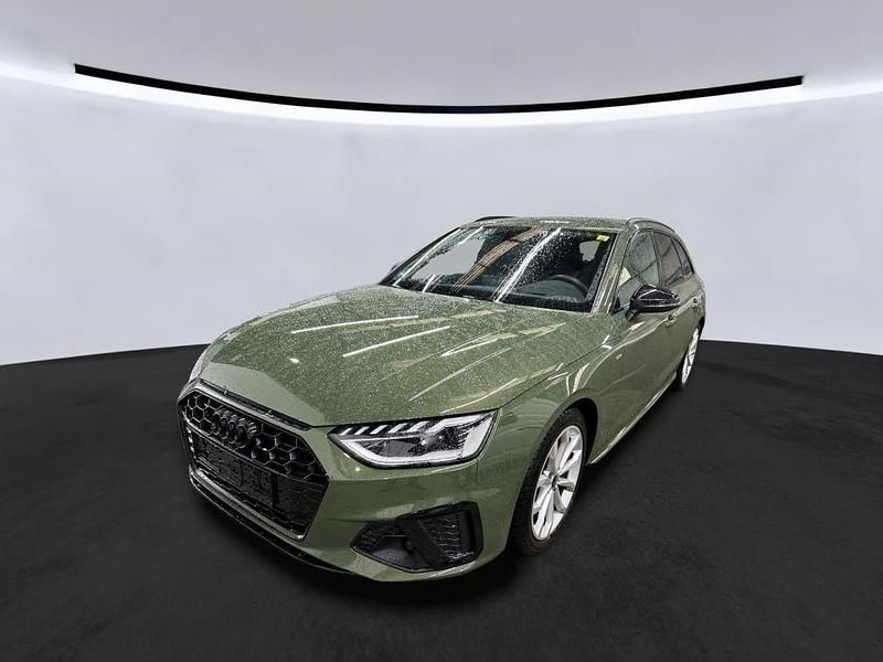 Gebraucht Audi A4 S-Line 204 PS (150 kW) 2023 Grün Kombi