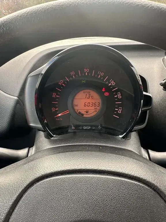 Gebraucht Toyota Aygo 72 PS (52 kW) 2019 Rot Kleinwagen