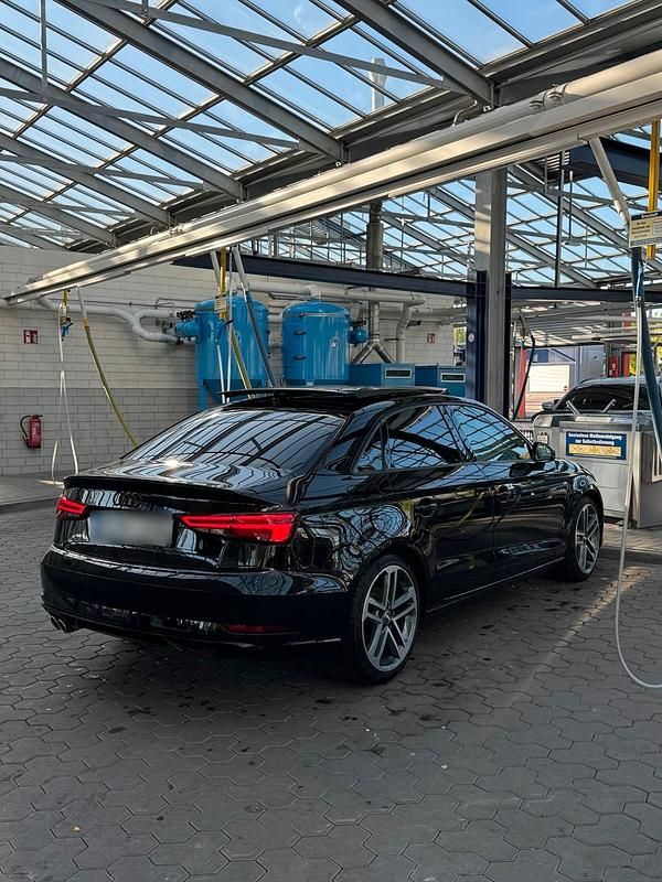 Gebraucht Audi A3 S-Line 150 PS (110 kW) 2019 Schwarz Limousine
