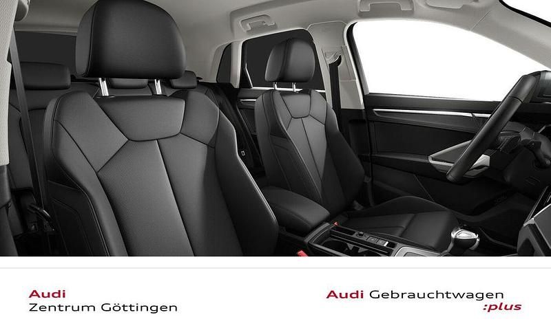 Gebraucht Audi Q3 Ambiente 150 PS (110 kW) 2025 Chronosgrau metallic SUV