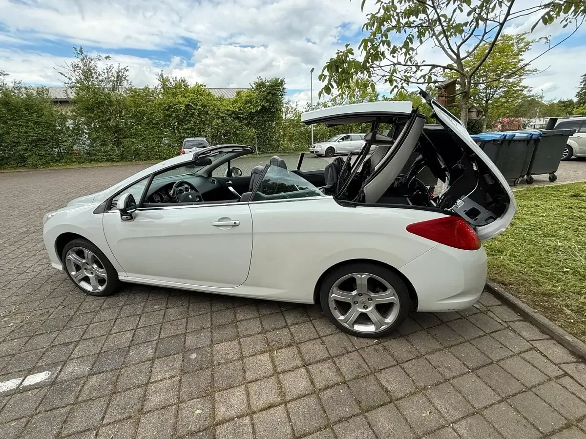 Gebraucht Peugeot 308 CC 156 PS (114 kW) 2010 Weiß Cabrio