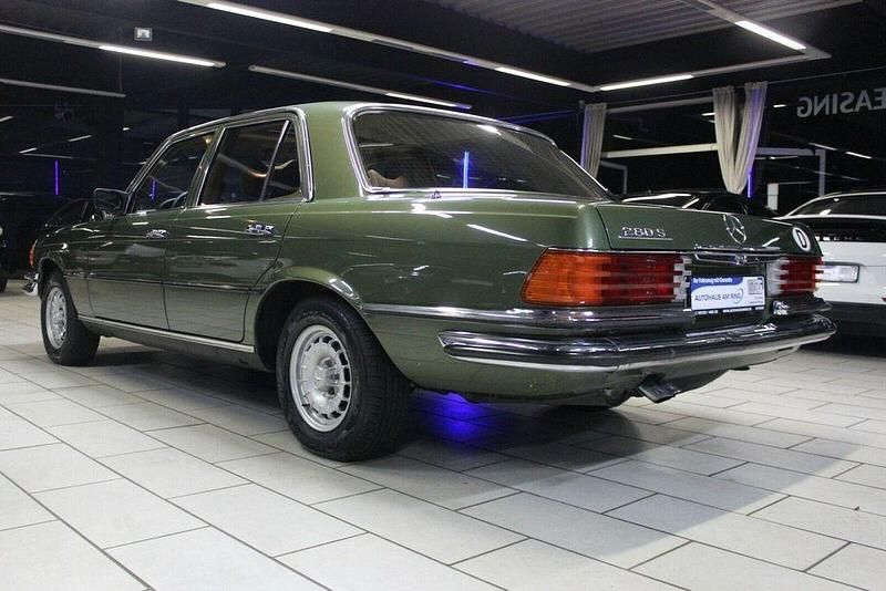 Gebraucht Mercedes 280 156 PS (114 kW) 1979 Grün Limousine