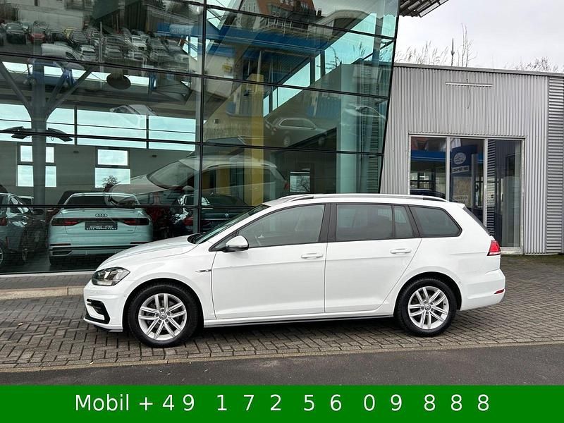 Gebraucht VW Golf VII Sport 150 PS (110 kW) 2019 Weiß Kombi