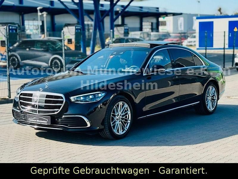 Gebraucht Mercedes S580 503 PS (369 kW) 2023 Schwarz Limousine