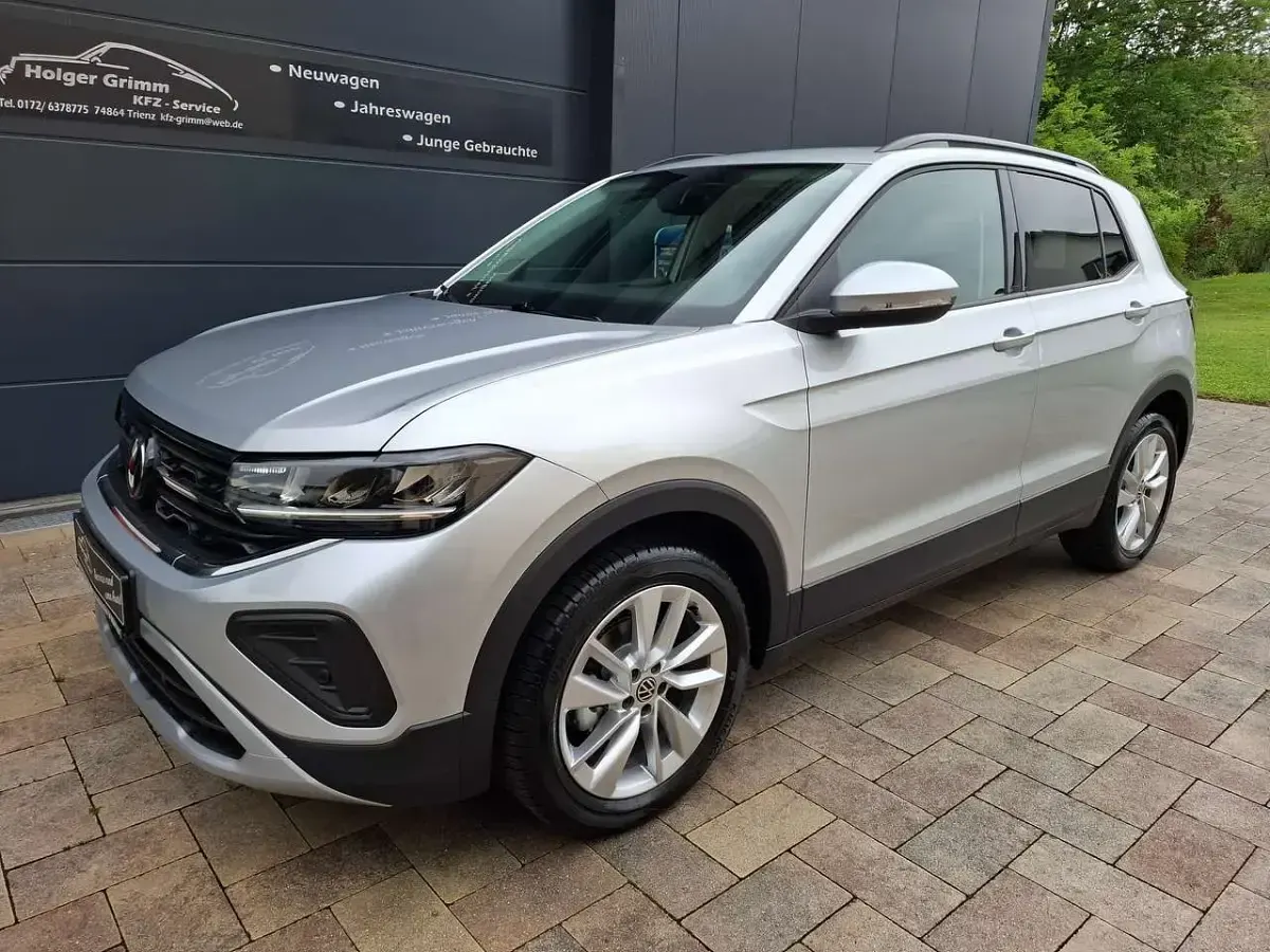 Neu VW T-Cross 116 PS (85 kW) 2026 Reflexsilber SUV