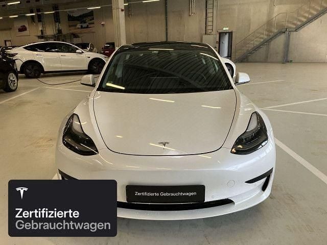Gebraucht Tesla Model 3 RWD 286 kW (390 PS) 2021 Weiß Limousine