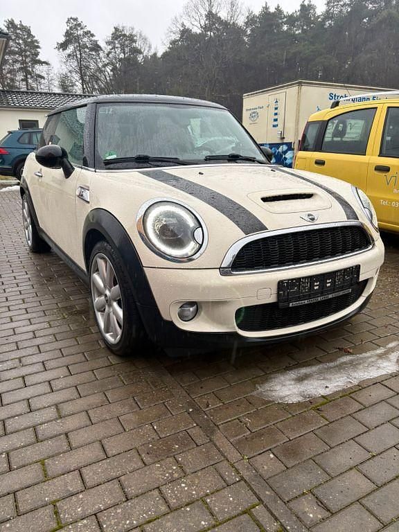 Gebraucht Mini Cooper S 174 PS (127 kW) 2007 Weiß Kleinwagen
