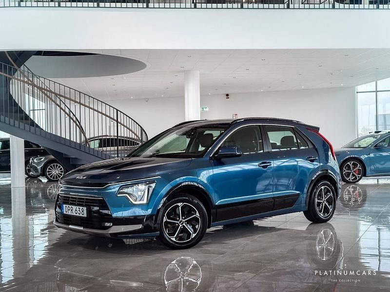 Blau Gebraucht 2022 Kia Niro Advance SUV | 27.839 € (Fairer Preis) - Bild 1/4