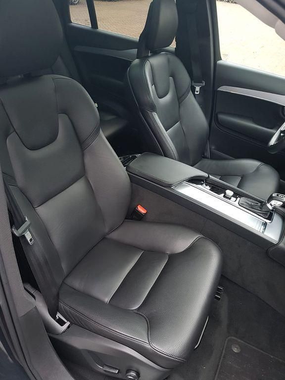 Gebraucht Volvo XC90 235 PS (172 kW) 2018 Grau SUV