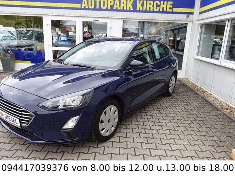 Gebraucht Ford Focus Cool & Connect 95 PS (69 kW) 2021 Blau Limousine