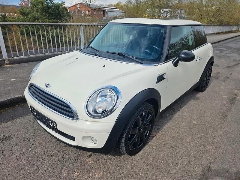 Second-hand Mini ONE 75 CP (55 kW) 2010 Alb Hatchback