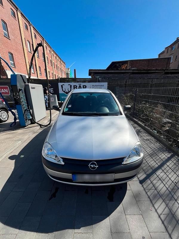 Gebraucht Opel Corsa 58 PS (42 kW) 2001 Silber Kleinwagen
