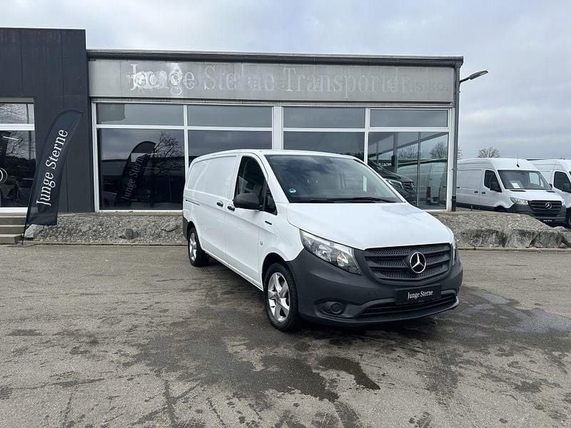 Gebraucht Mercedes e-Vito 85 kW (116 PS) 2021 Weiß Van / Kleinbus