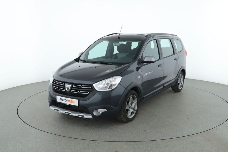 Grau Gebraucht 2021 Dacia Lodgy Stepway Van / Kleinbus | 16.470 € (Fairer Preis) - Bild 1/4