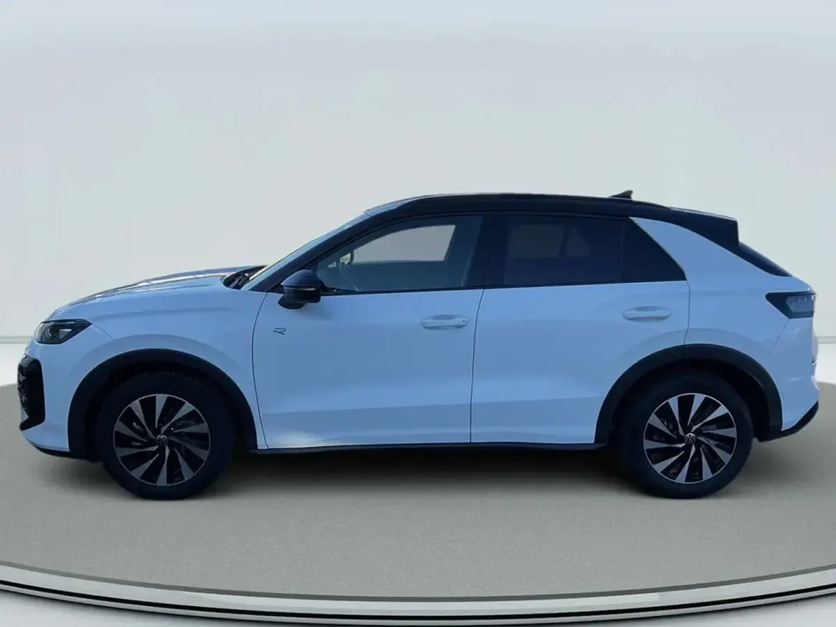 Neu VW T-Roc R-line 150 PS (110 kW) 2025 Weiß SUV