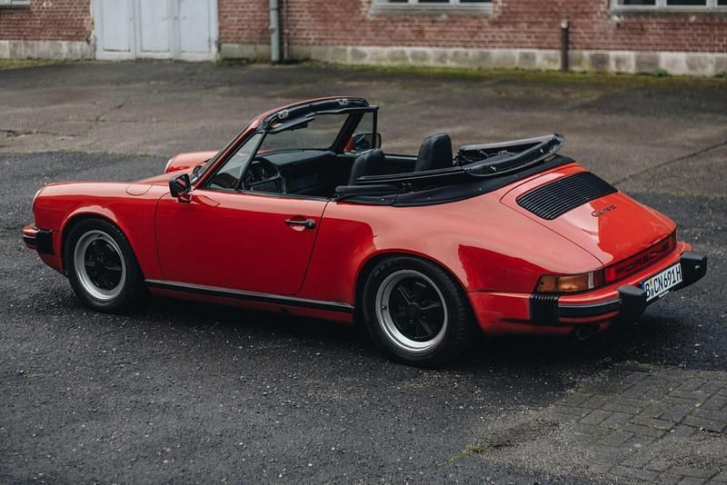 Gebraucht Porsche 911 231 PS (169 kW) 1986 Rot Cabrio