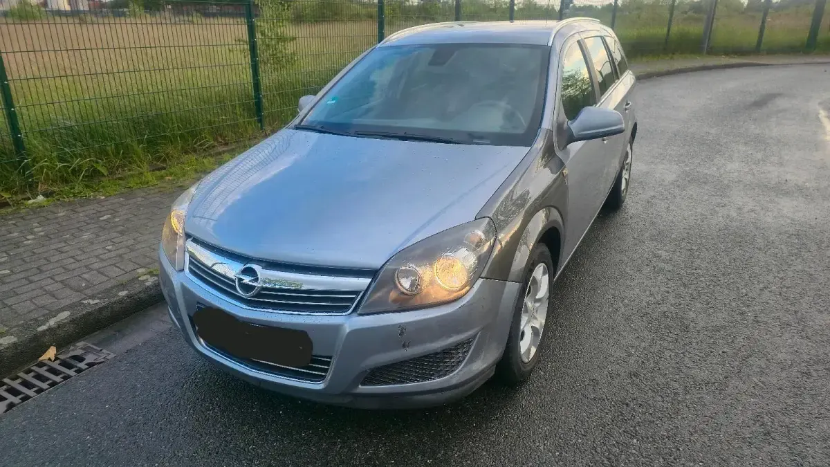 Occasion Opel Astra 116 ch (85 kW) 2010 Gris Break