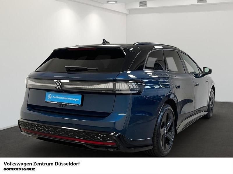 Gebraucht VW ID.7 GTX 250 kW (340 PS) 2025 Blau Kombi