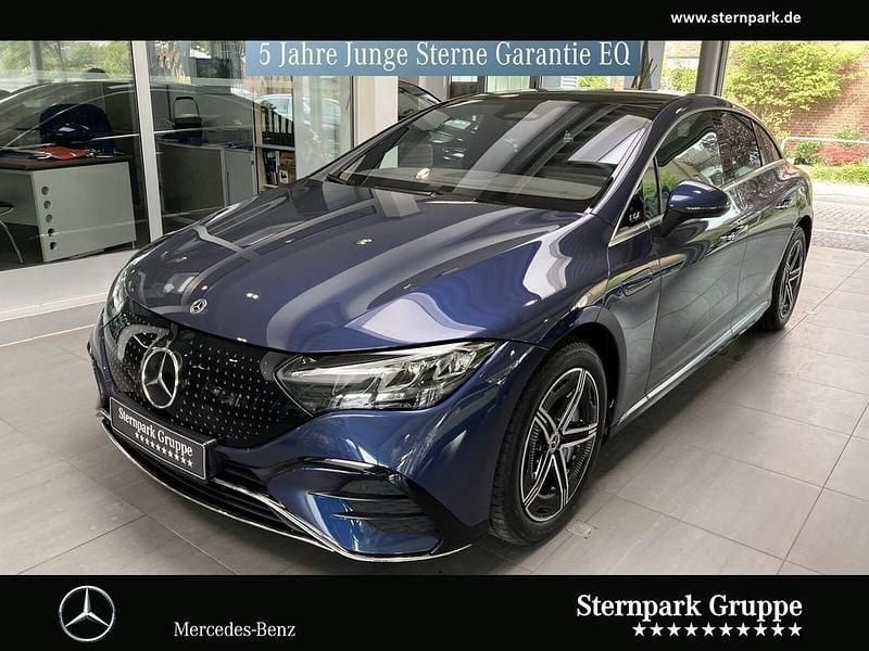 Lack sodalithblau Gebraucht 2024 Mercedes EQE300 AMG Limousine | 48.390 € (Guter Preis) - Bild 1/4
