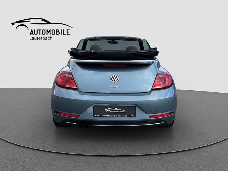 Gebraucht VW Beetle Cabriolet Sound 150 PS (110 kW) 2017 Blau Cabrio